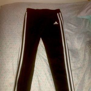 Black adidas legging